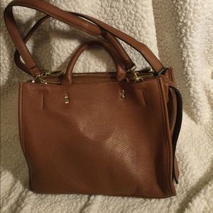 Steve Madden brown leather purse.